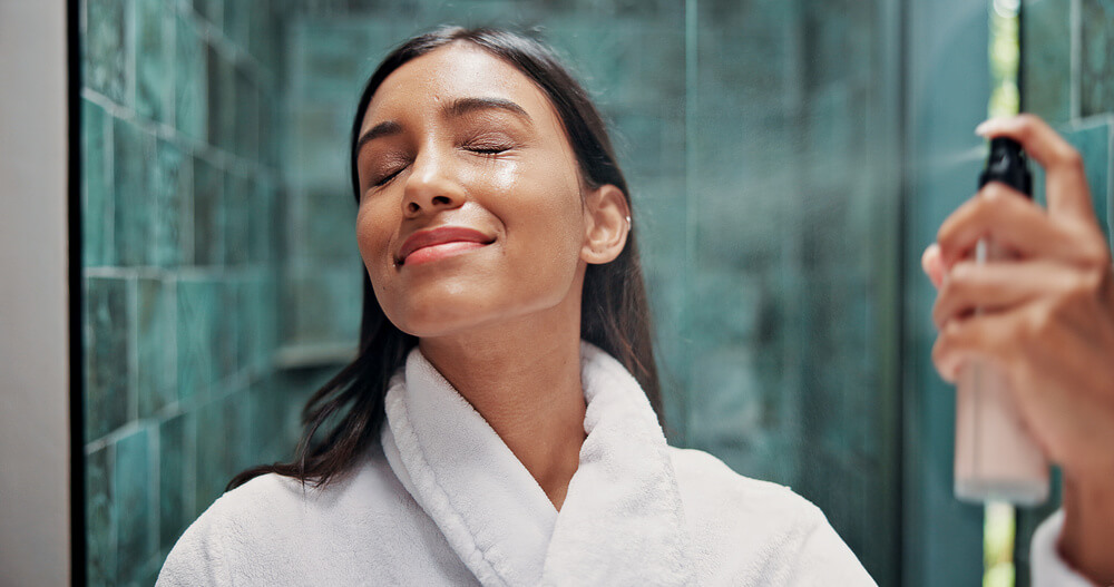 Kwas hialuronowy i kolagen – jak wspólnie odmładzają skórę?