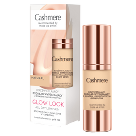 Cashmere Glow Look Illuminating foundation with hyaluronic acid Beige